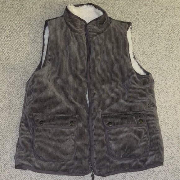 Reversible vest - Picture 1 of 4